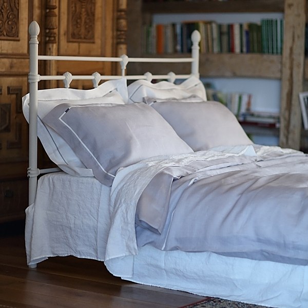 Bedlinen Set - Piping Bedlinen Set - Piping