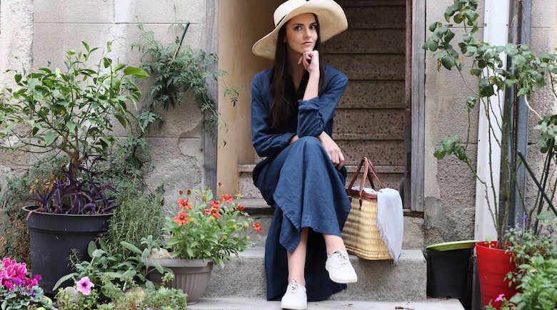 wearing linen clothing wrinkled