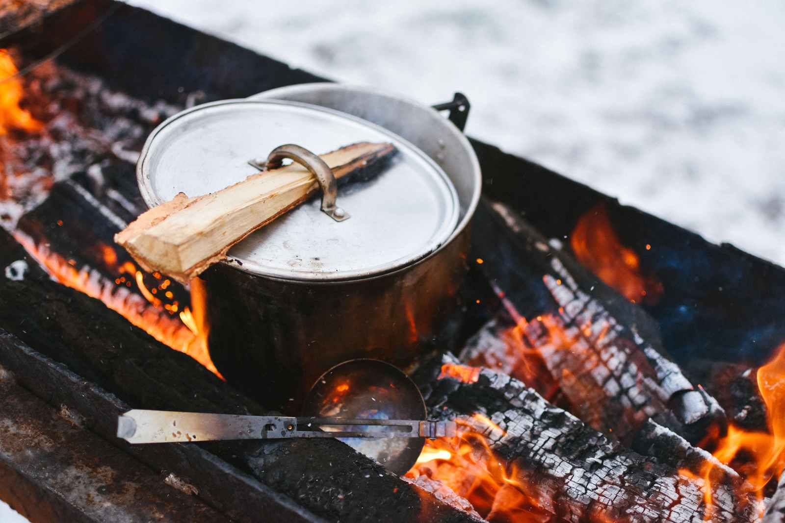 Cook over the fire - Joys of Summer