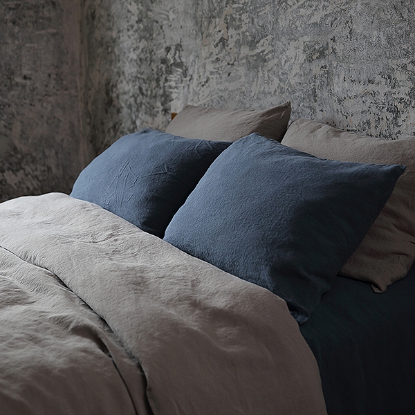 How to Choose The Best Linen for Your Bed Linen Fabric Store