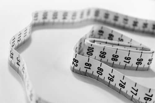 upholstered furniture fabric measurement