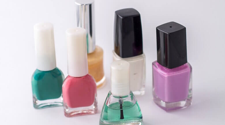 keep fabric from fraying nail polish