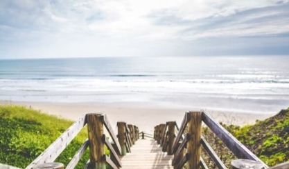 Linen article image for 5 Genius Beach Hacks for a Happy Trip