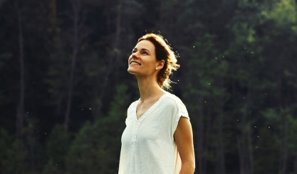 Lightweight linen fabric in warm weather